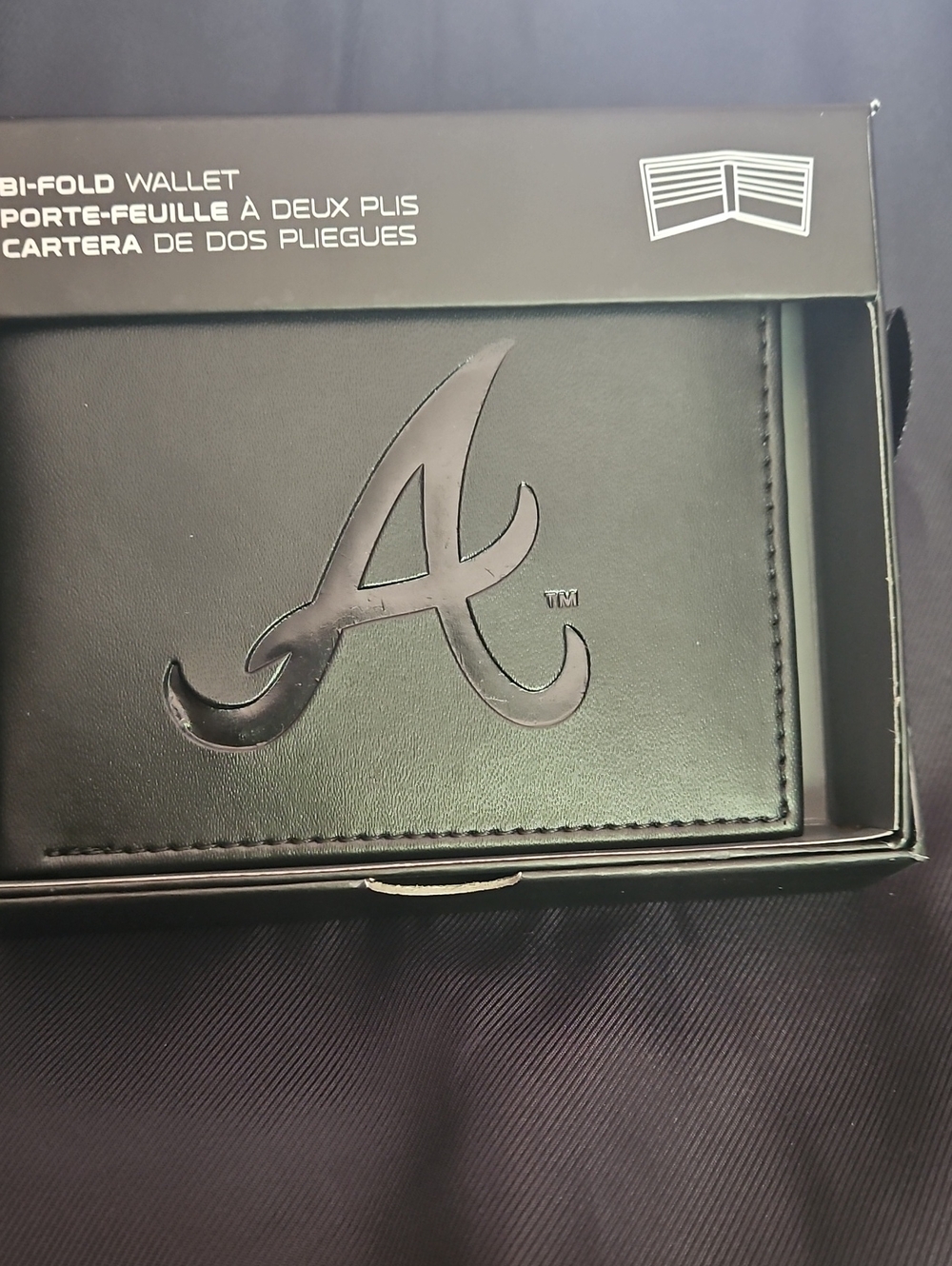 Atlanta Braves Black Bi-Fold Wallet